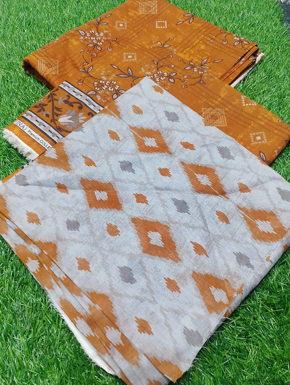 Safina Premium Printed Lawn 3pc Suit D6