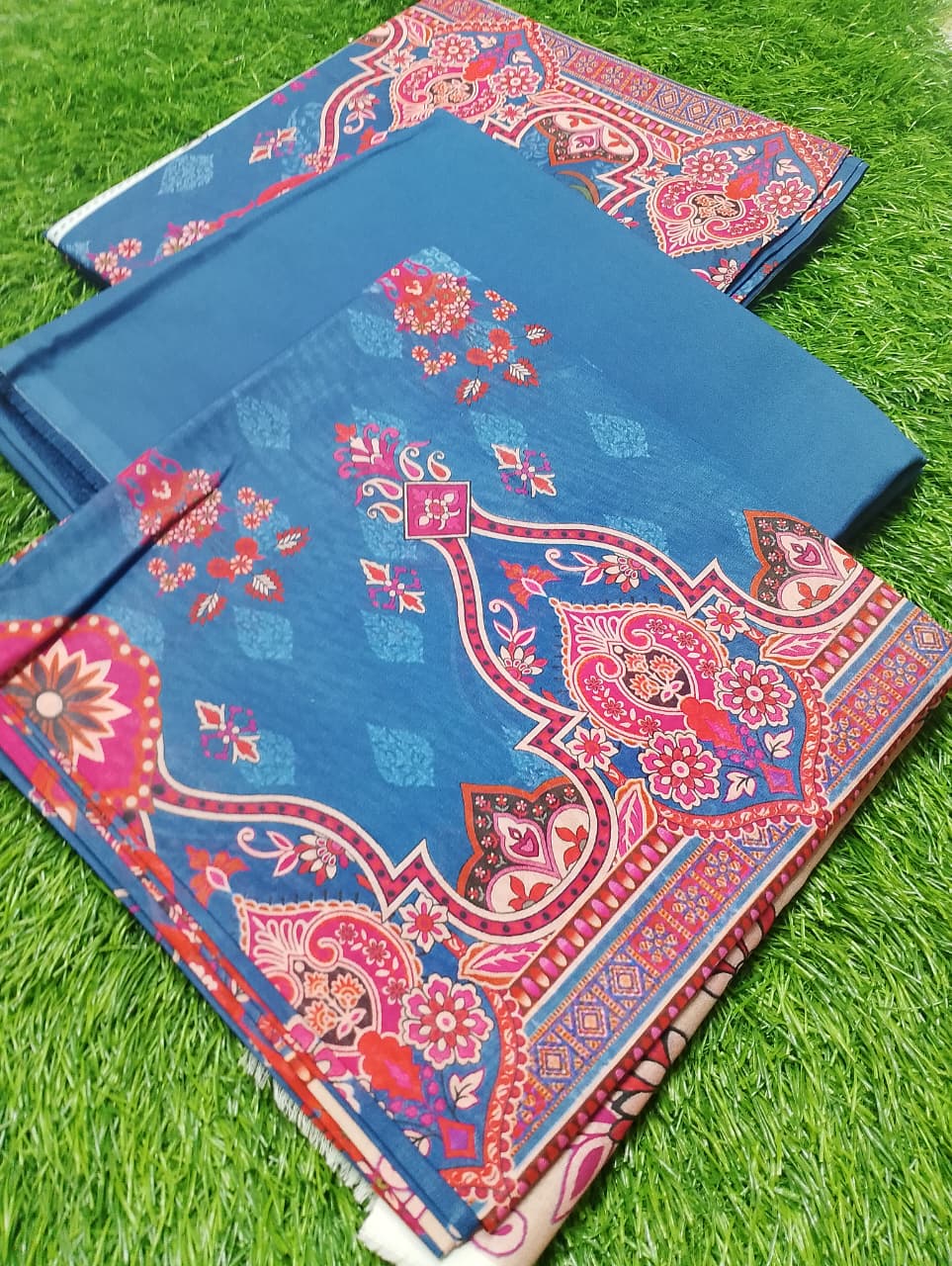 Sahar Premium Digital Printed Elegant Summer Lawn 3pc D1