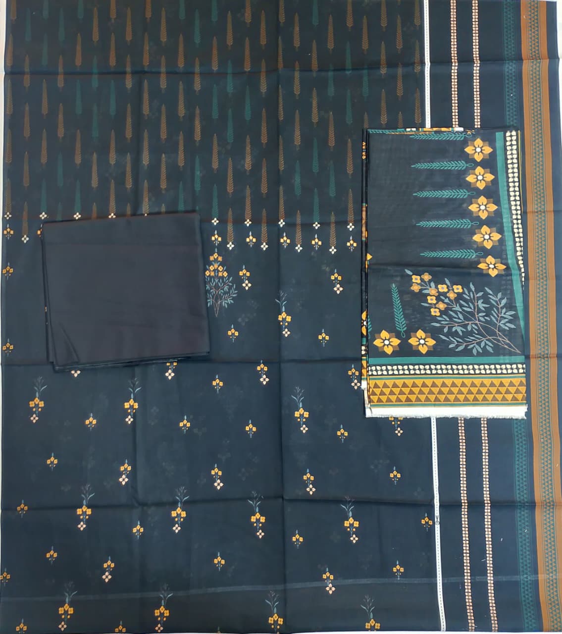 Sahar Premium Digital Printed Elegant Summer Lawn 3pc Vol-2-D4