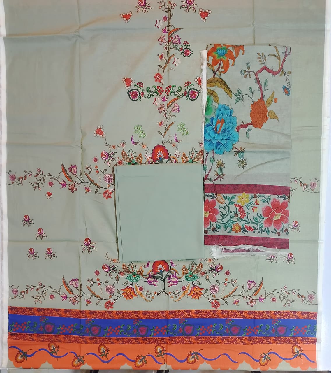 Sana Safinaz Digital Printed Lawn 3pc Vol-2-D3