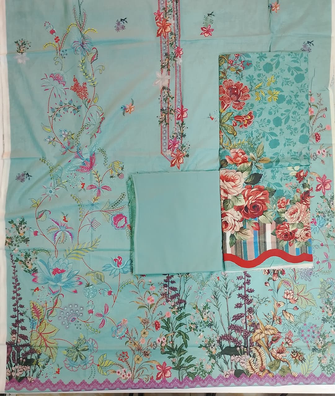 Sana Safinaz Digital Printed Lawn 3pc Vol-2-D6