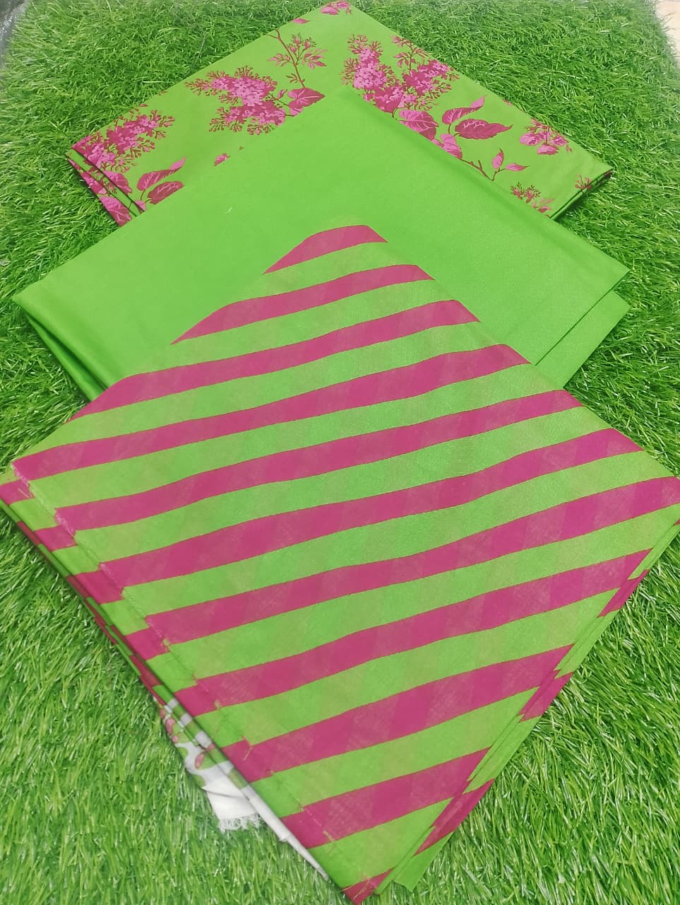 Sapphire Printed Premium Lawn 3pc Vol-2-D7