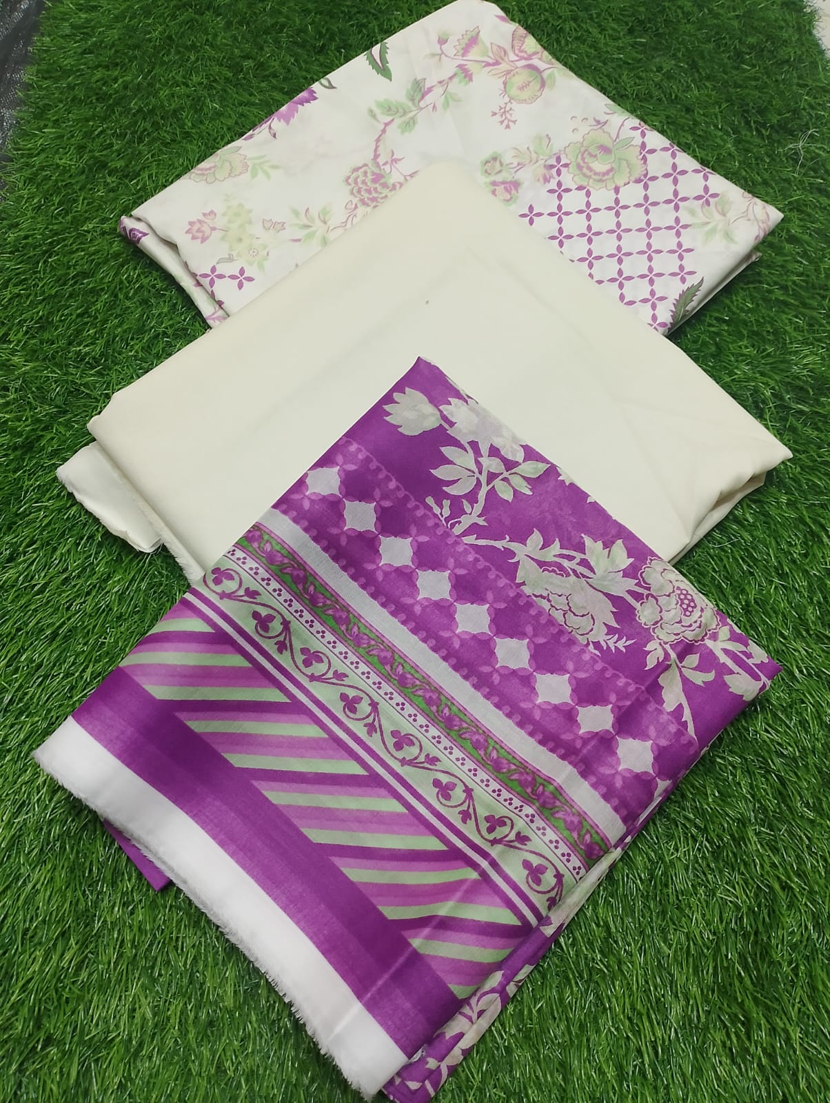 SAYA Premium Printed Lawn 3Pc Vol.07-D3