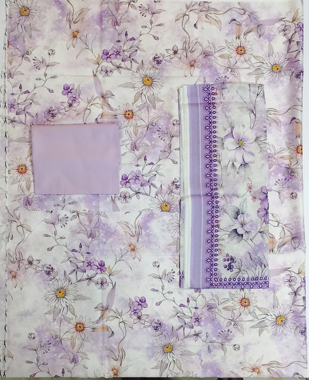 SAYA Premium Printed Lawn 3Pc Vol.10.D4