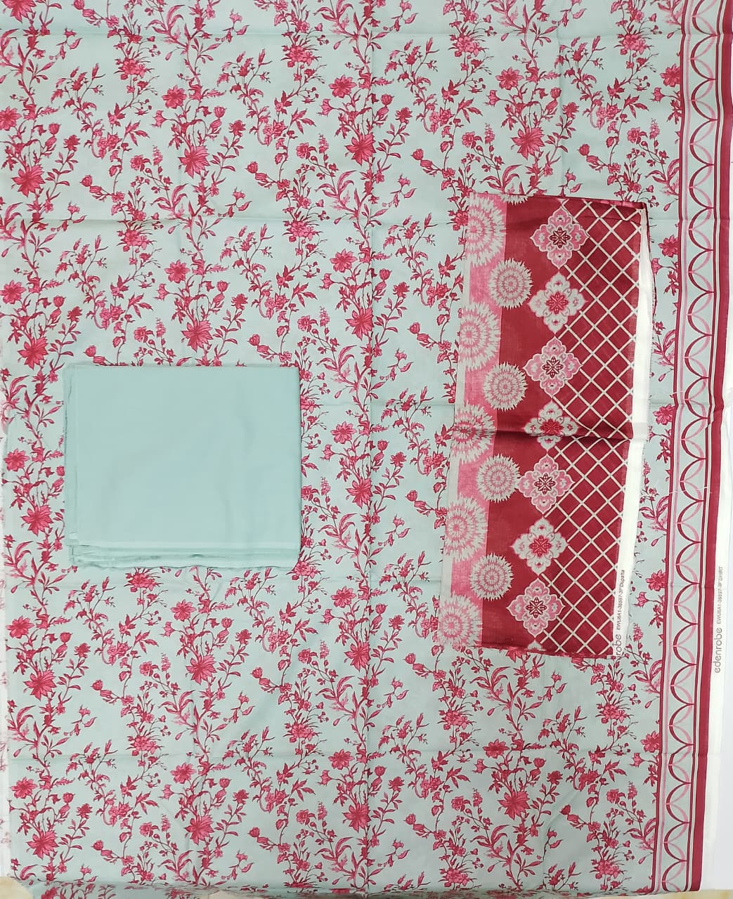 Edenrobe Luxury Printed Lawn 3pc Vol 2 D3