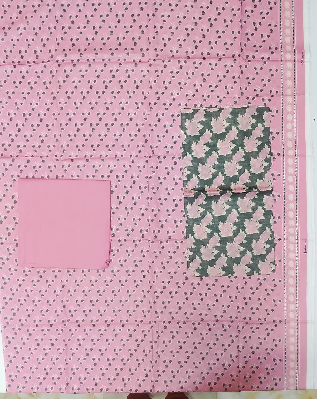 Alkaram Luxury Lawn 3Pc Suit Vol-2 D1