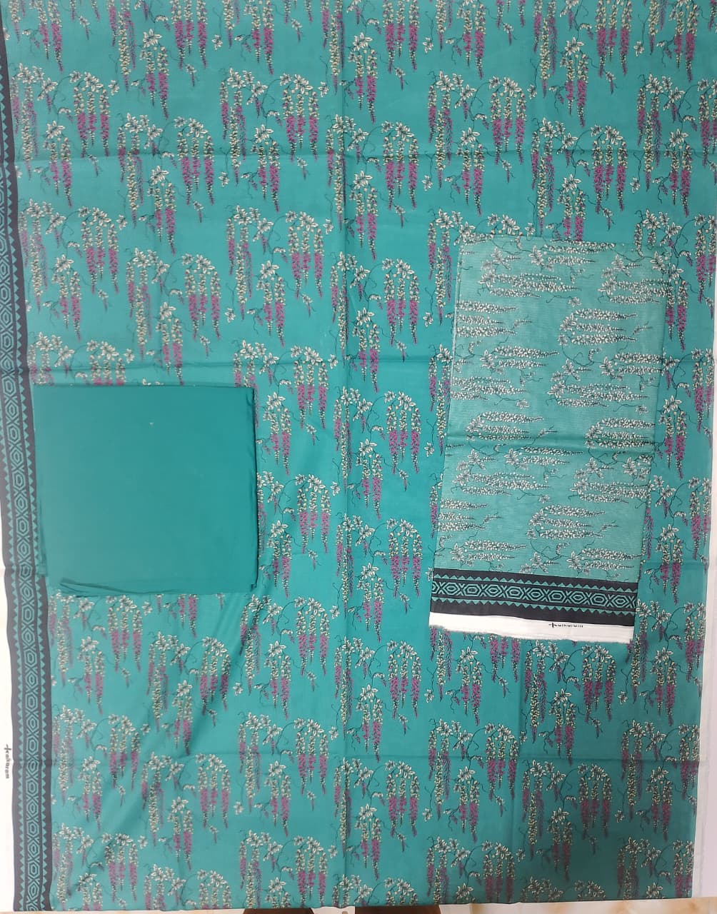 Alkaram Luxury Lawn 3Pc Suit Vol-2 D3