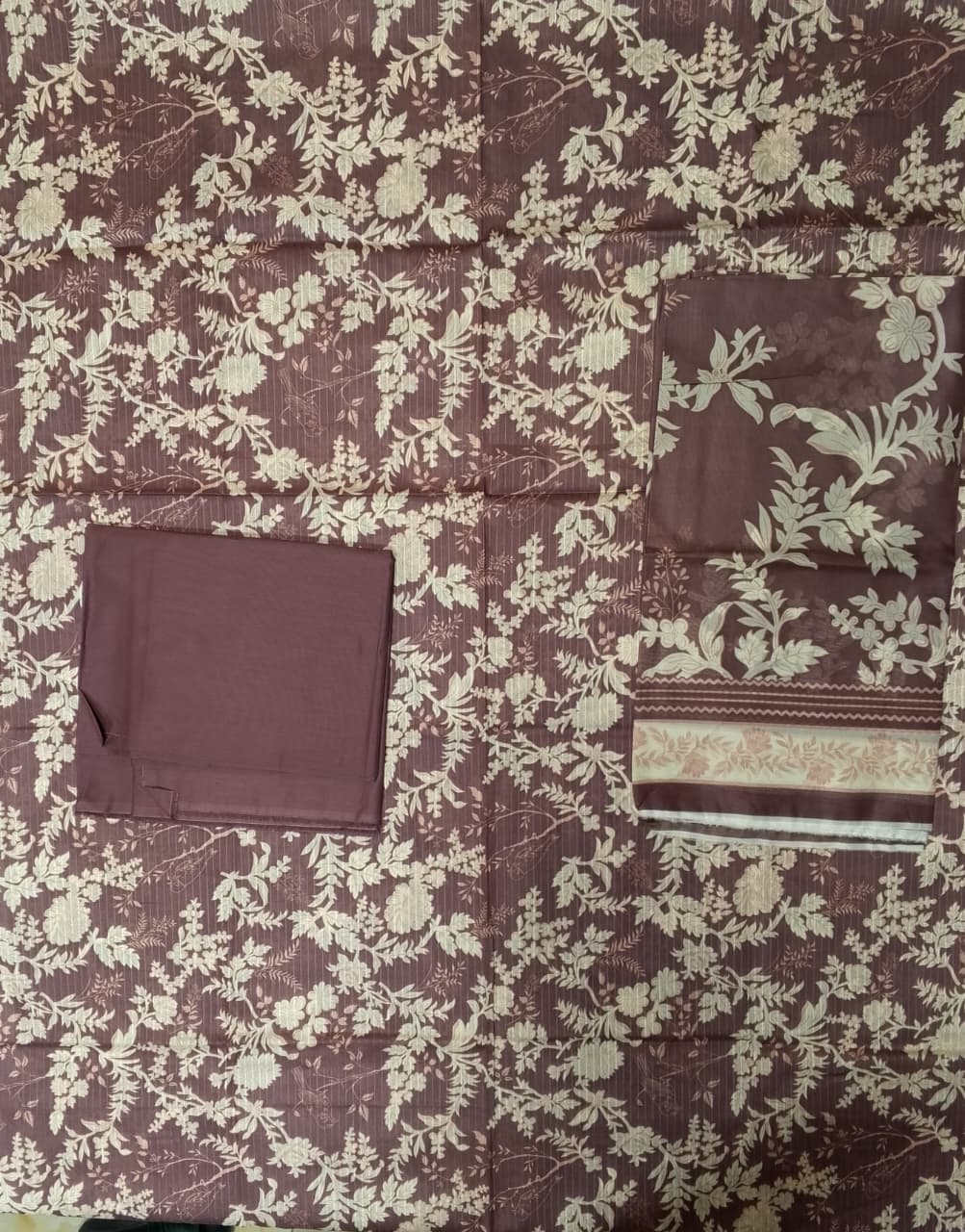 MTJ Premium Printed Lawn 3pc Vol-8 D4