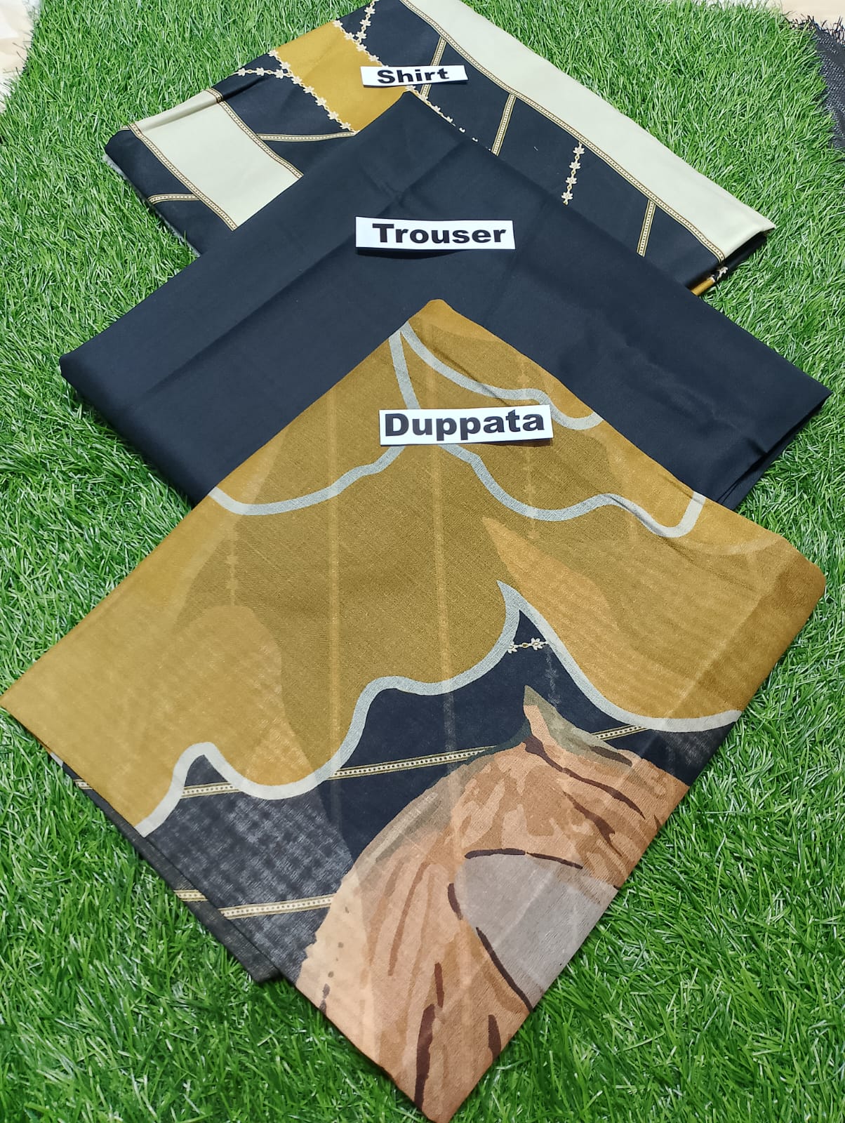 Zellbury Premium Digital Printed Lawn 3Pc-Vol-3-D10