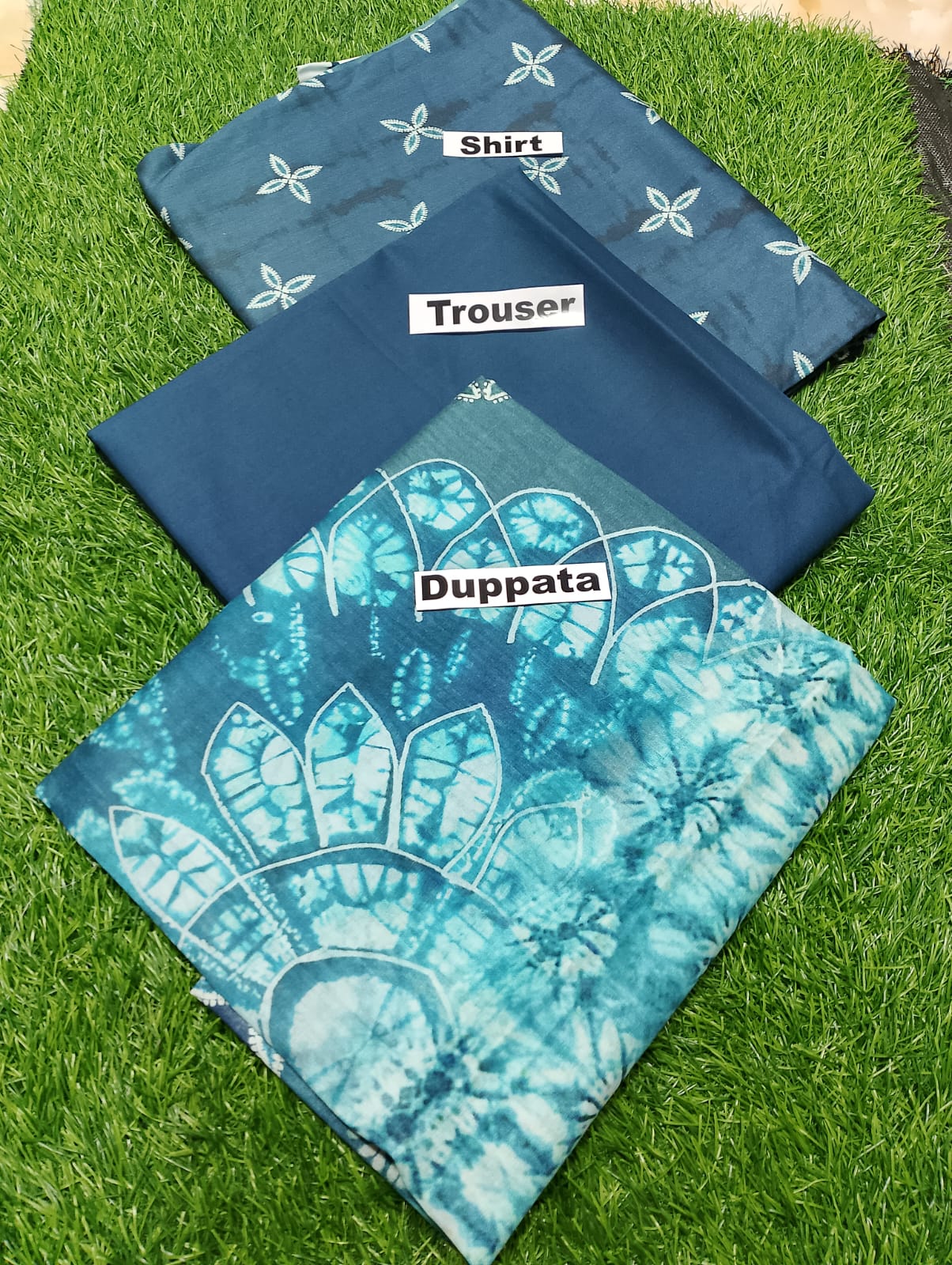 Zellbury Premium Digital Printed Lawn 3Pc-Vol-3-D9