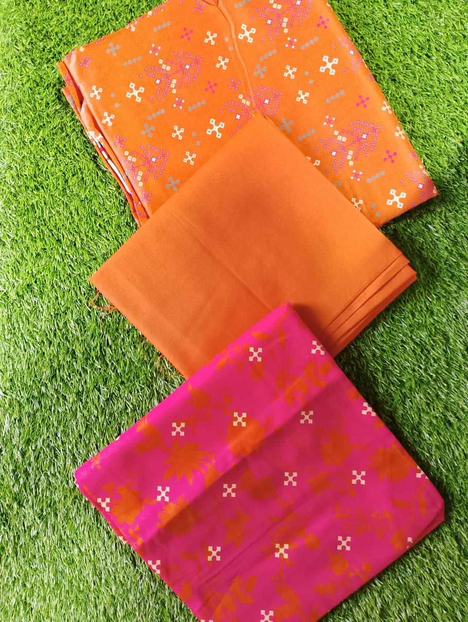 Zellbury Premium Digital Printed Lawn 3Pc-D18