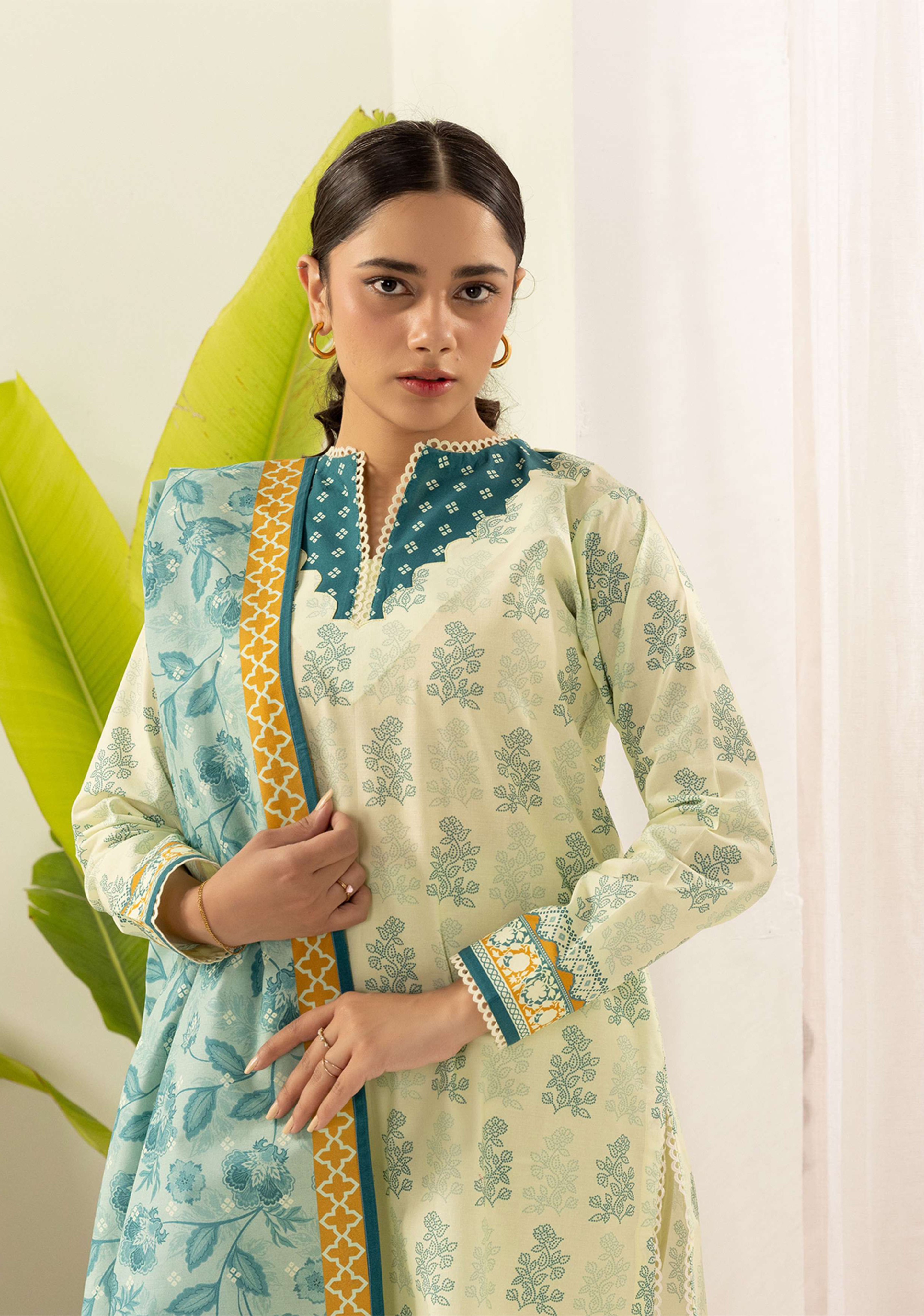 Zellbury Premium Digital Printed Lawn 3Pc-D24